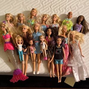 Barbie Mixed Fashion Doll Lot with Pink, Blue and Purple Outfits